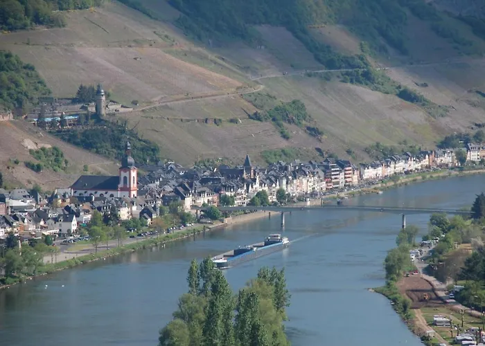 Daire Weingut Helmut Barzen *