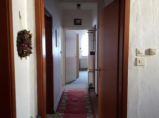 Daire Weingut Helmut Barzen *