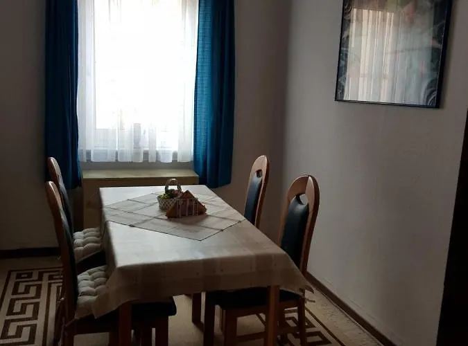 Weingut Helmut Barzen *